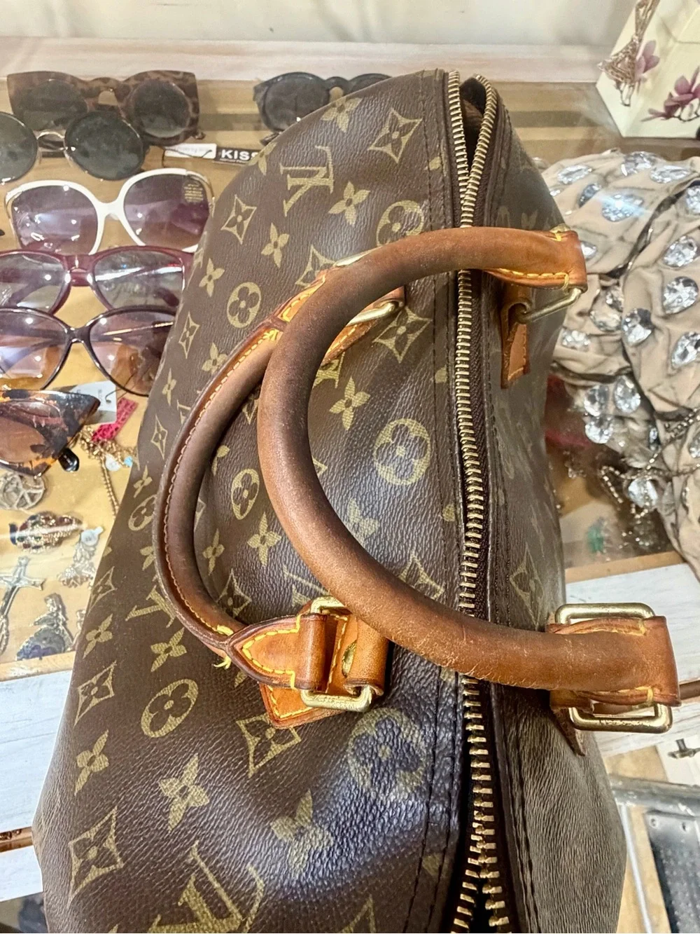 LV SPEEDY BAG 30
